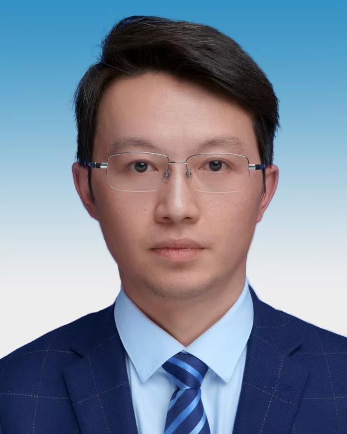 陈卿