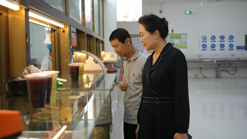 地区行署领导深入阿克苏职业技术学院调研指导秋季开学准备工作
