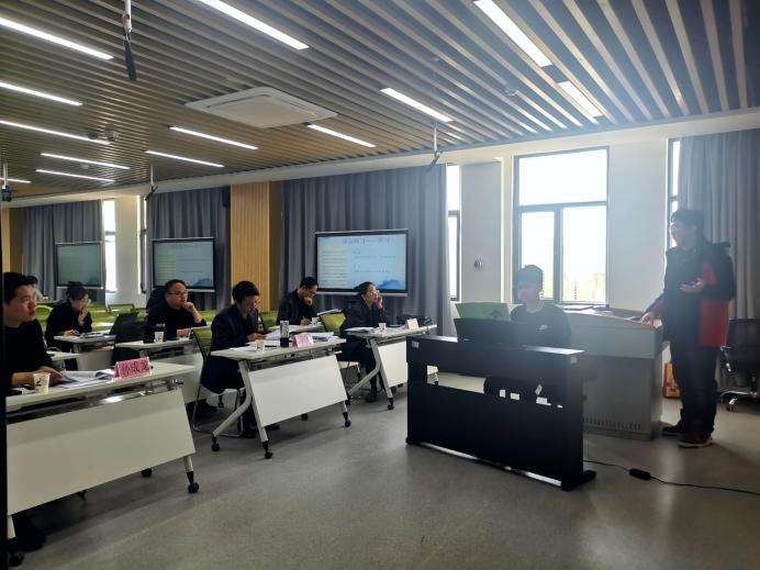 学院举办第二期“博笃研习社”终期考核会